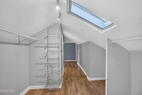 5 Hemlock Lane Albany NY 12208