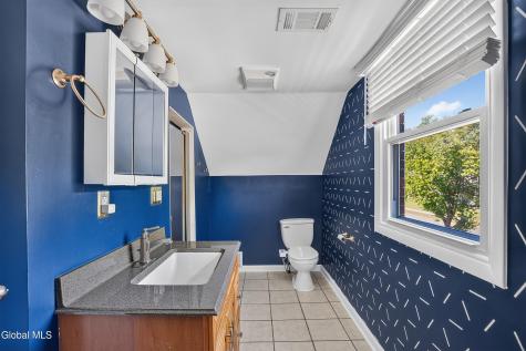 5 Hemlock Lane Albany NY 12208