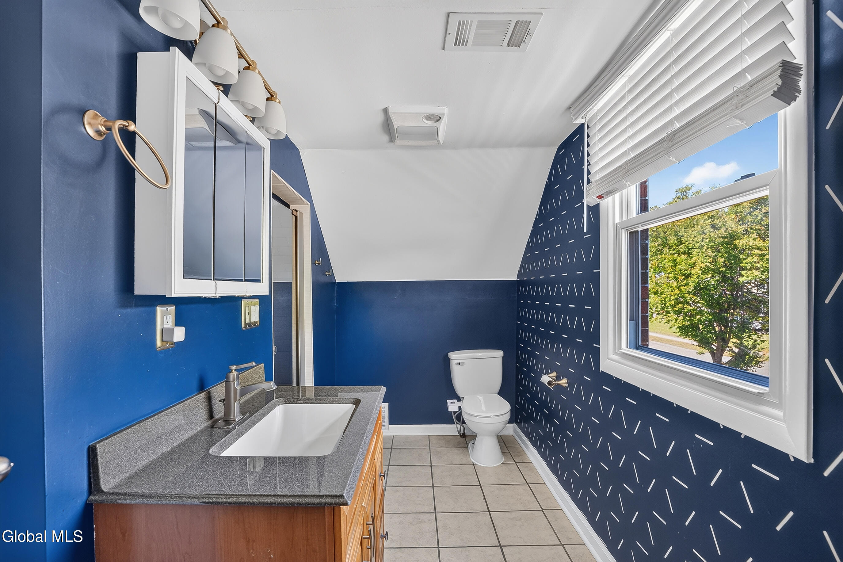 5 Hemlock Lane Albany NY 12208