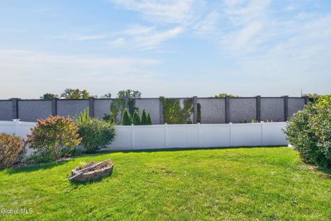 5 Hemlock Lane Albany NY 12208