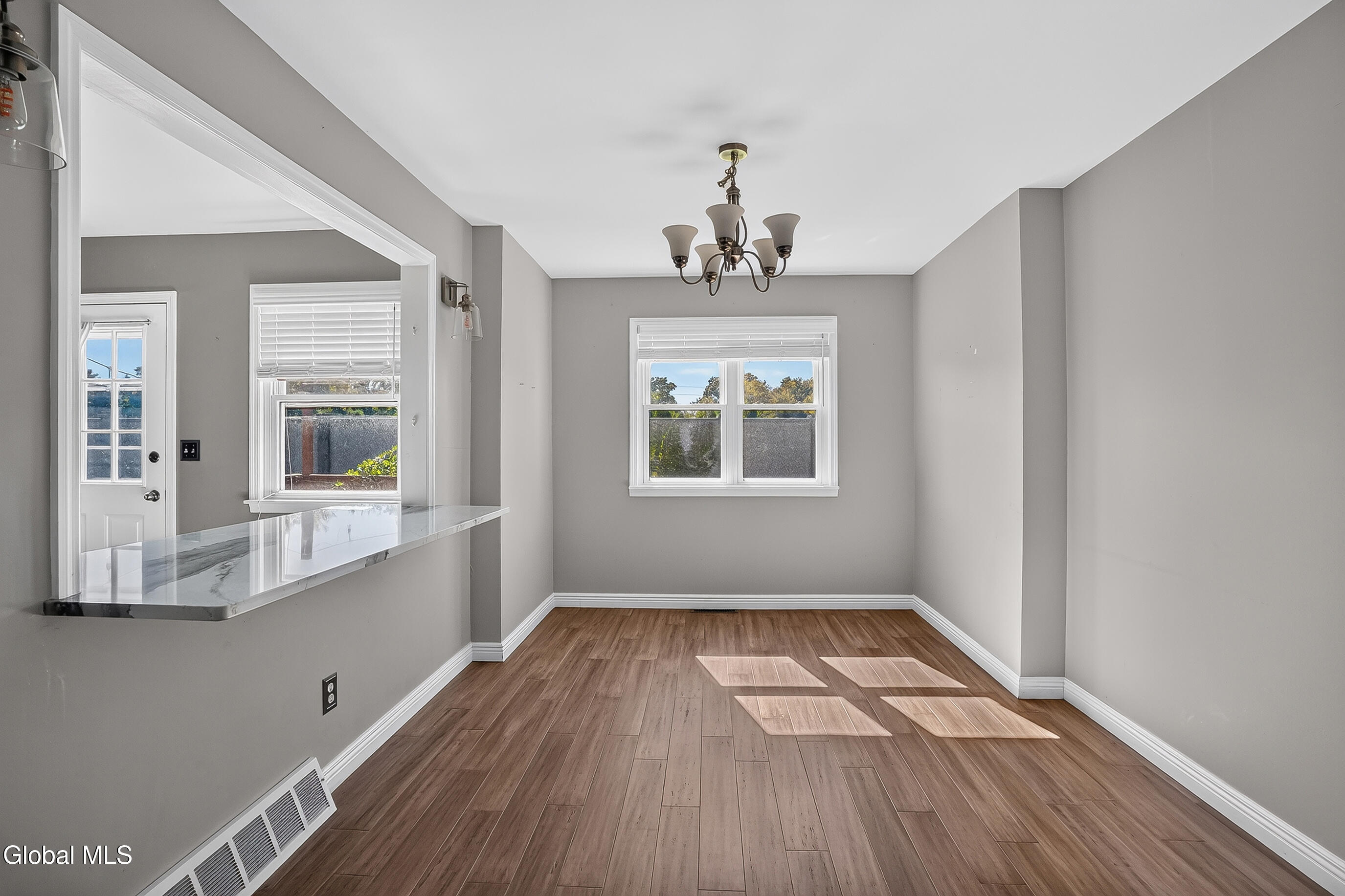 5 Hemlock Lane Albany NY 12208