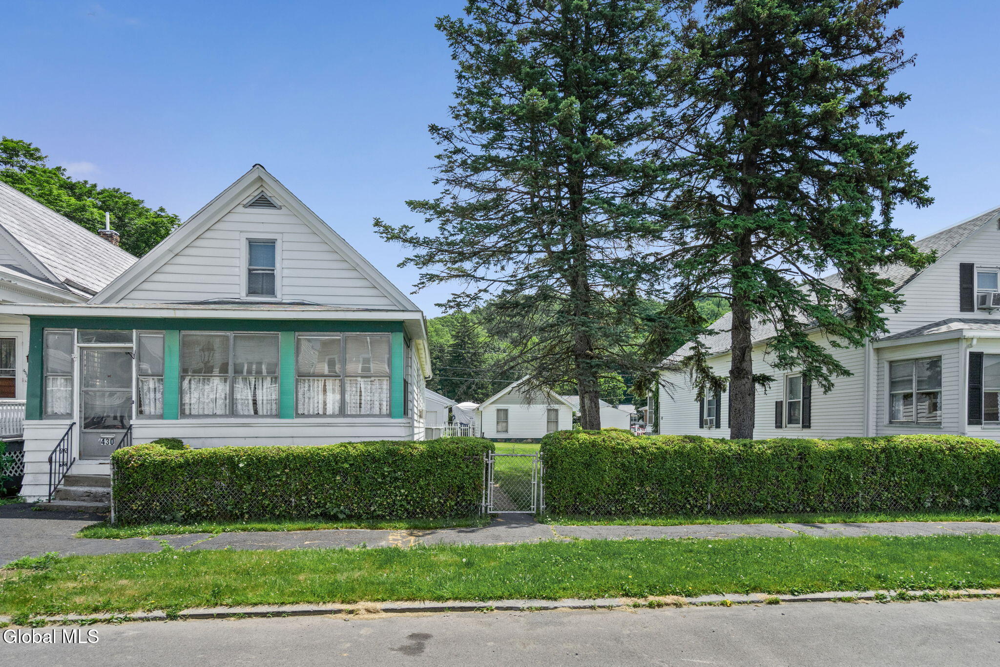 430 8th Avenue Troy NY 12182