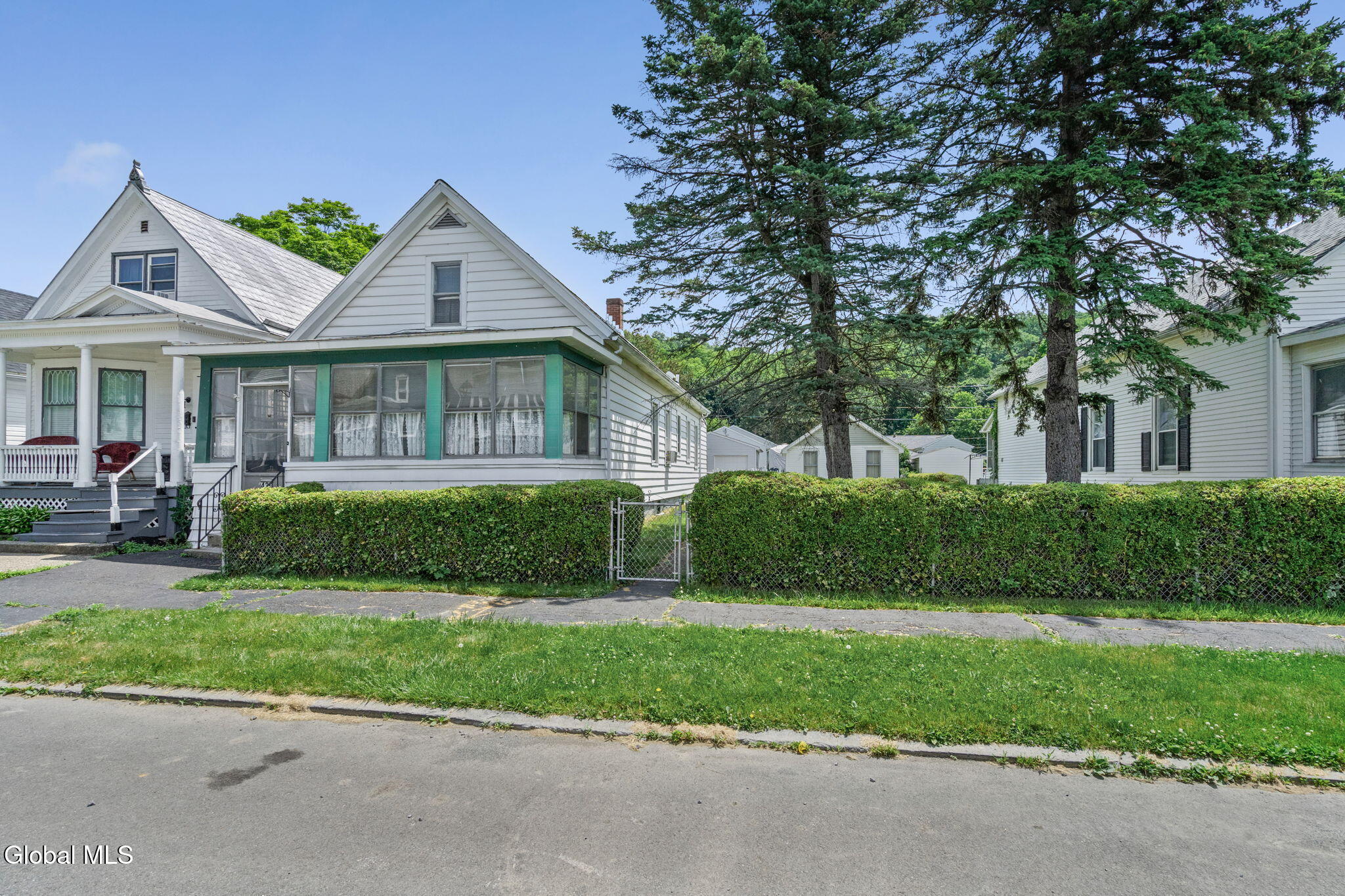 430 8th Avenue Troy NY 12182