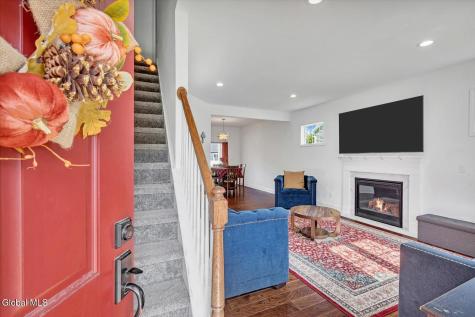 2 Vogt Drive Colonie NY 12110