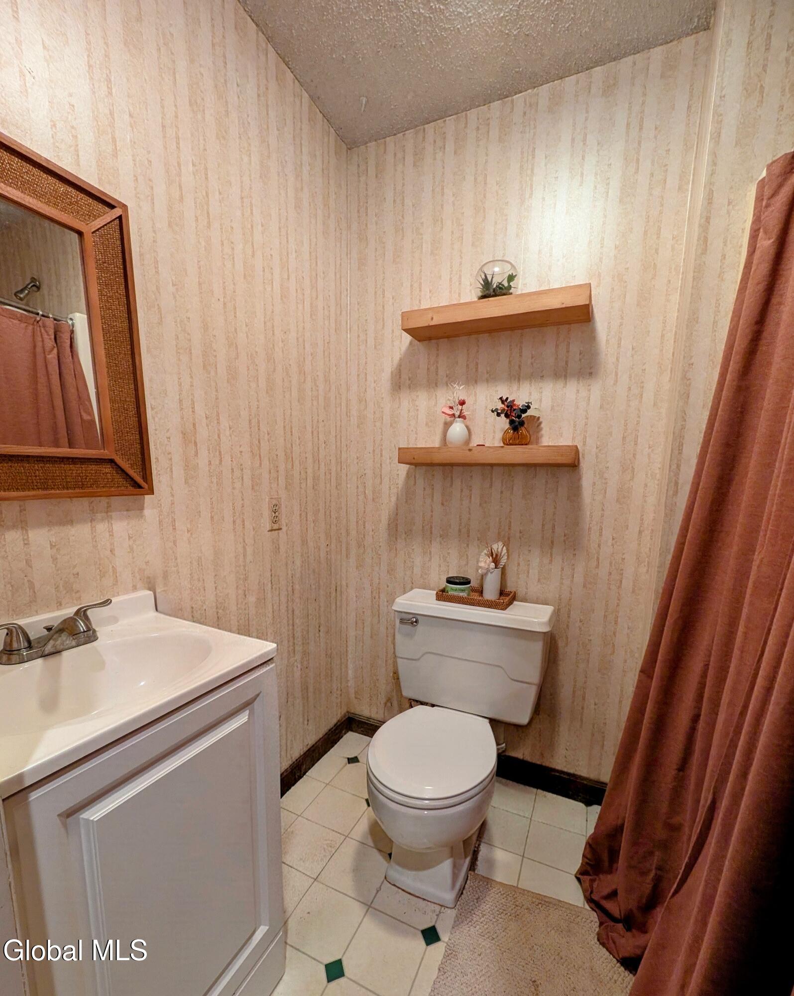 21 Bonner Drive Queensbury NY 12804
