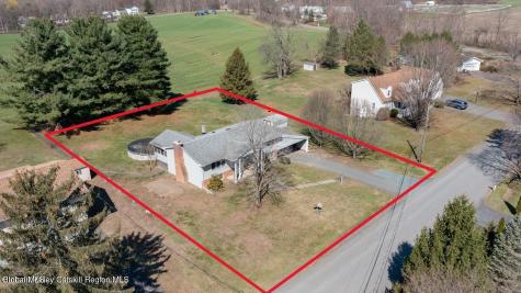 16 Spruce Street Valatie NY 12184
