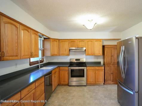 16 Spruce Street Valatie NY 12184