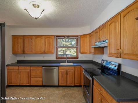 16 Spruce Street Valatie NY 12184