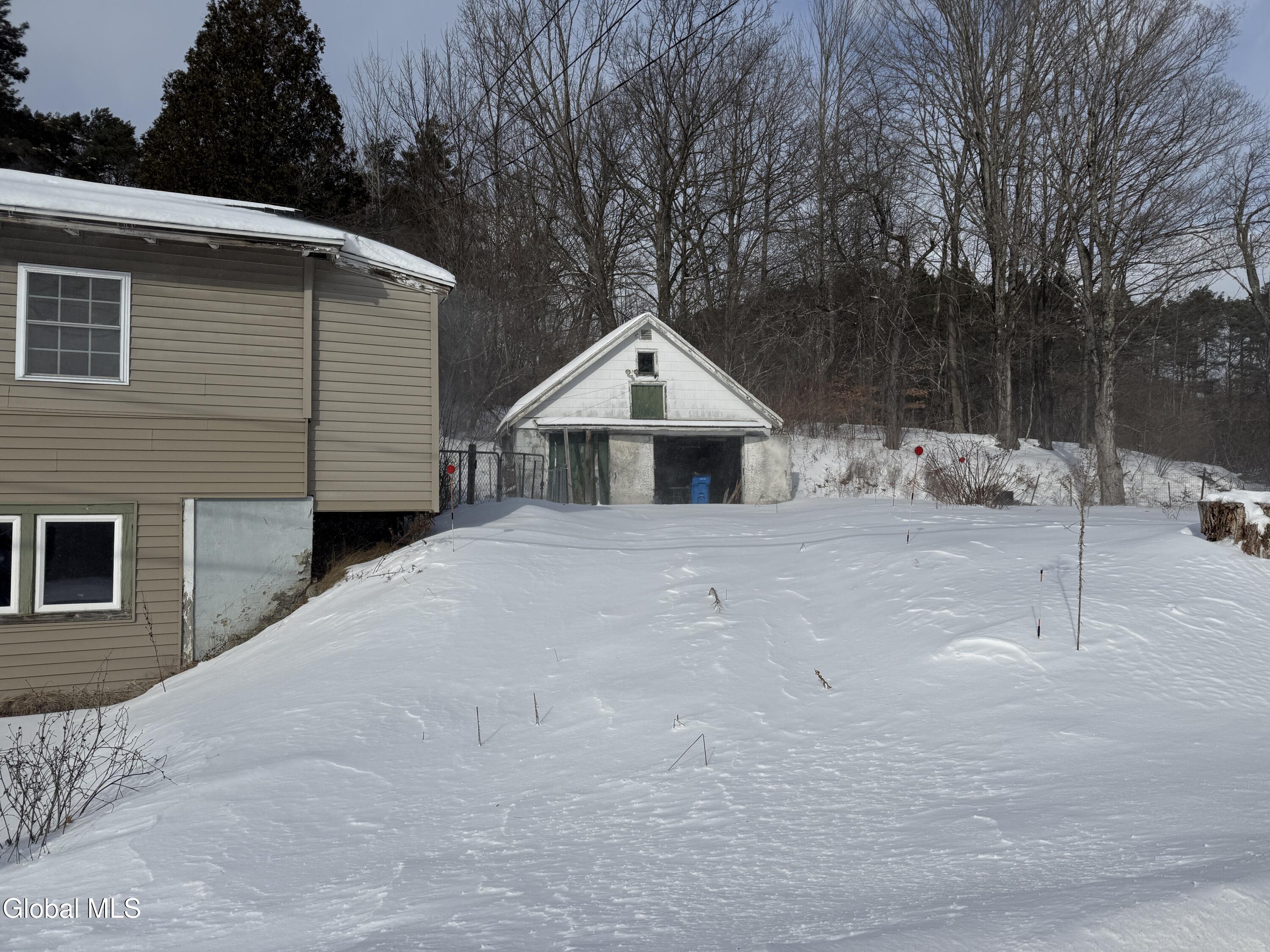 813 County Highway 122 Johnstown NY 12078