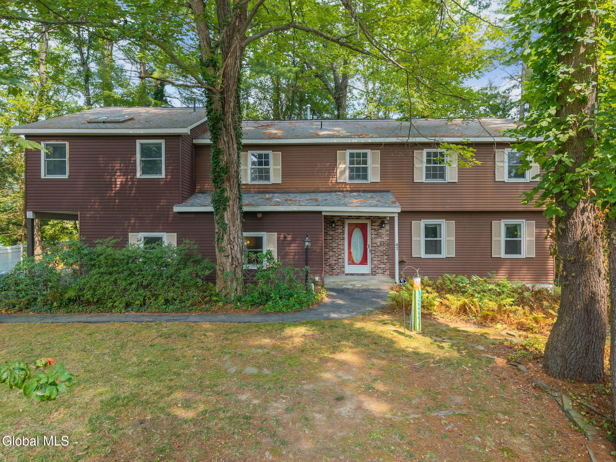 47 Campus Club Drive Guilderland NY 12084