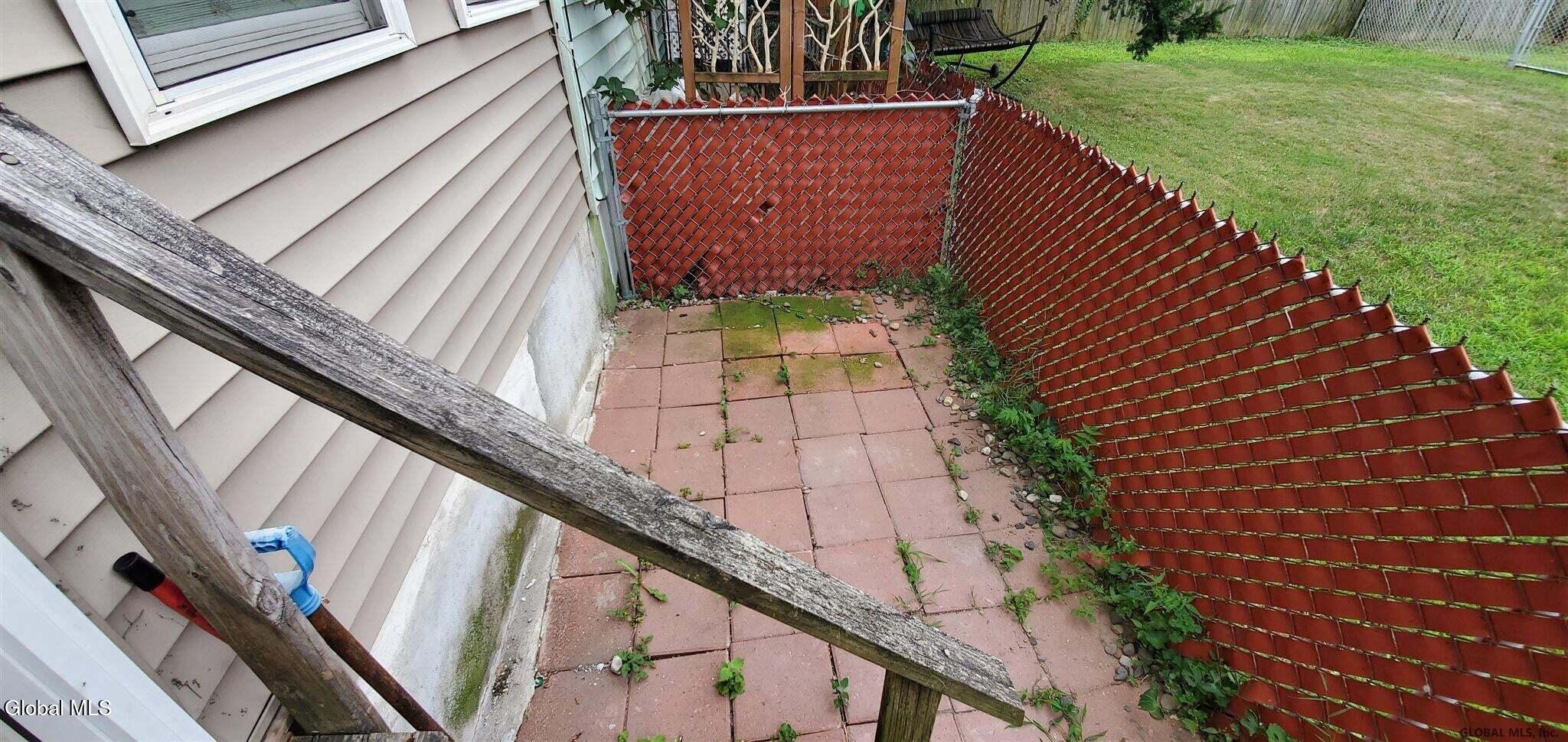 437 1st Avenue Watervliet NY 12189