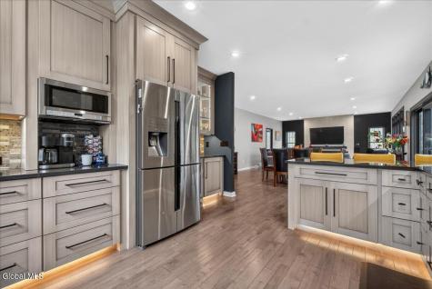 652 Bruno Road Clifton Park NY 12065
