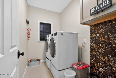 652 Bruno Road Clifton Park NY 12065