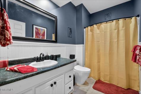 652 Bruno Road Clifton Park NY 12065