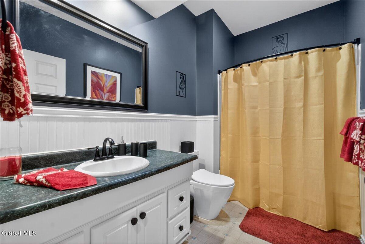 652 Bruno Road Clifton Park NY 12065