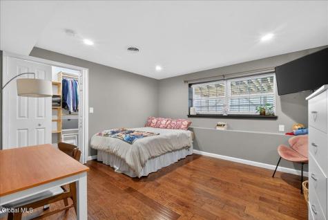 652 Bruno Road Clifton Park NY 12065