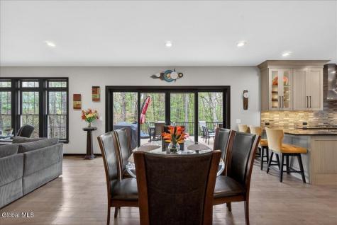 652 Bruno Road Clifton Park NY 12065