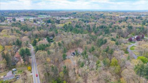 652 Bruno Road Clifton Park NY 12065