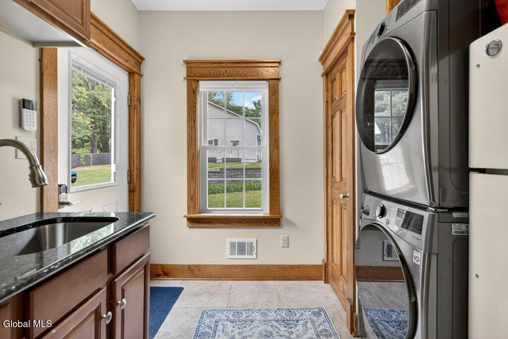 447 Krumkill Road Albany NY 12203