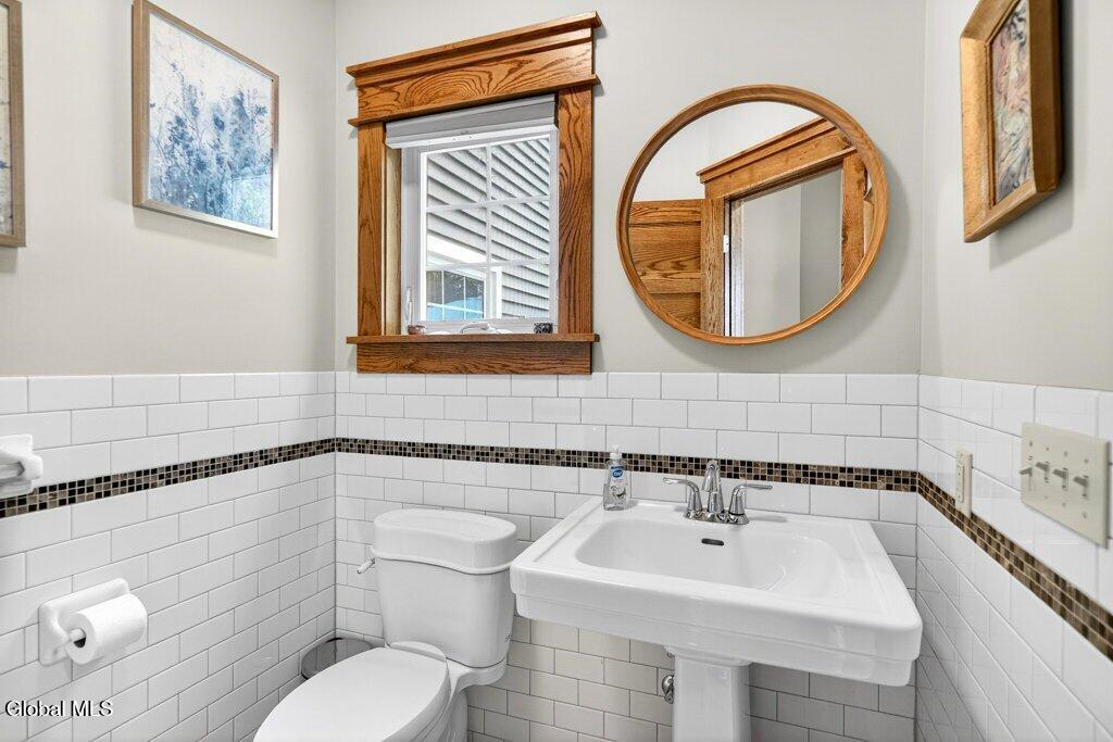 447 Krumkill Road Albany NY 12203