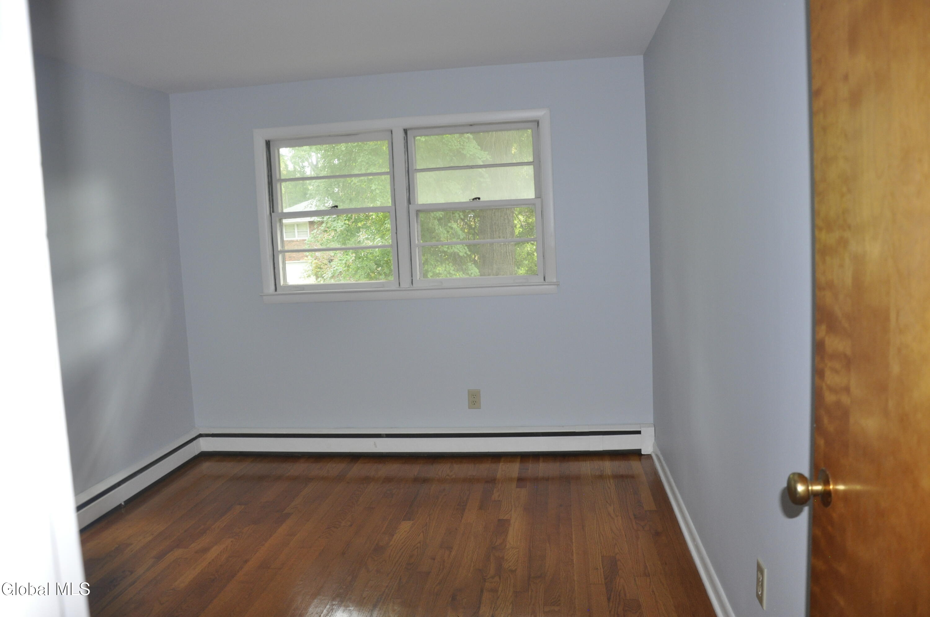 39 Wellington Delmar NY 12054