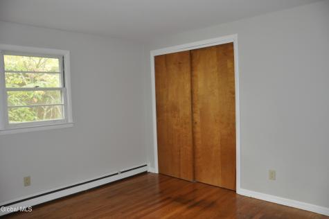39 Wellington Delmar NY 12054