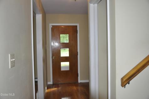 39 Wellington Delmar NY 12054
