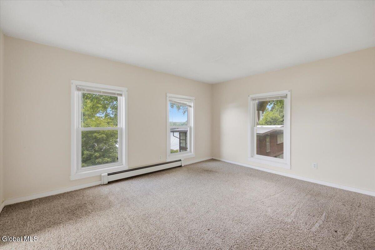 16 1st Street Castleton NY 12033