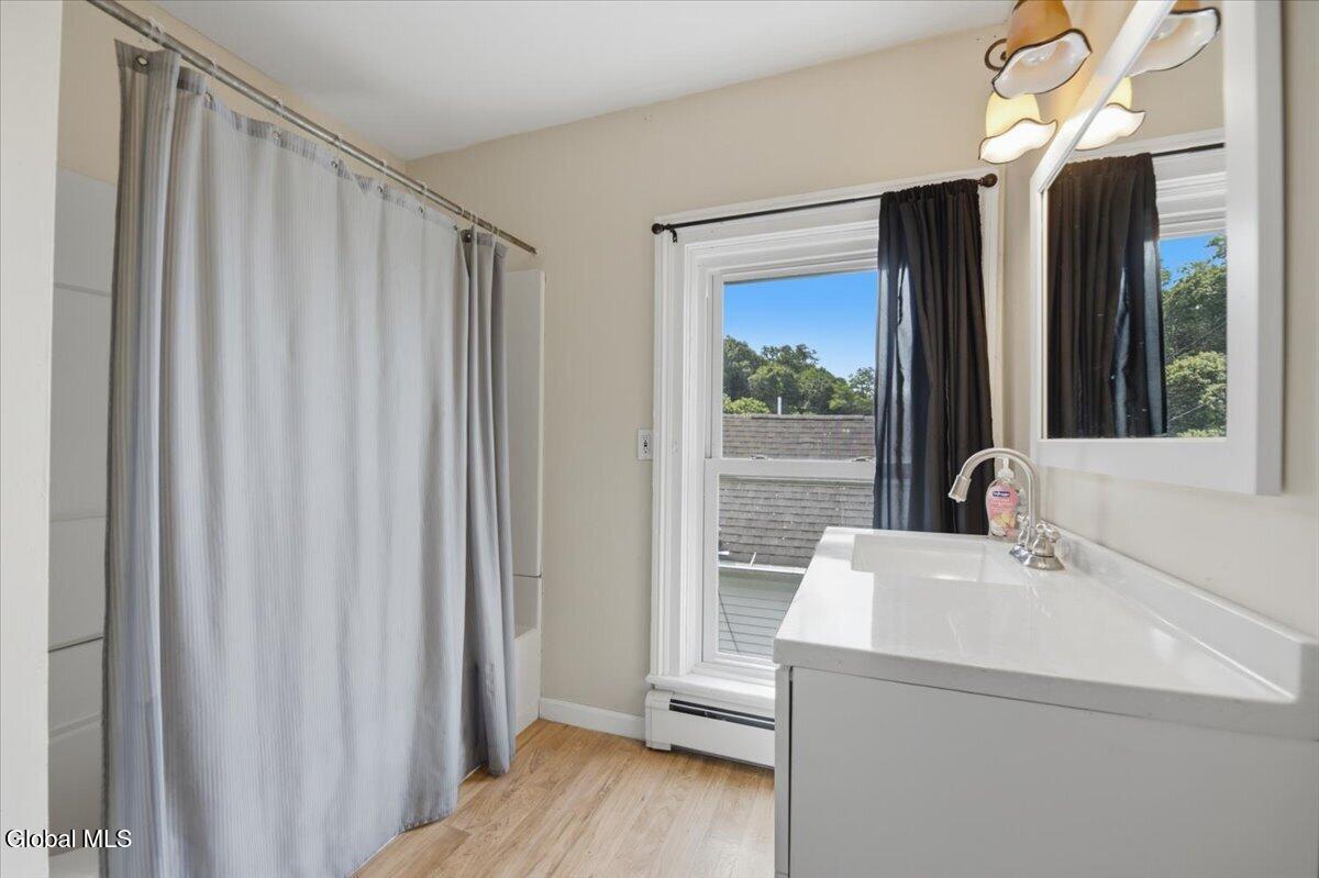16 1st Street Castleton NY 12033
