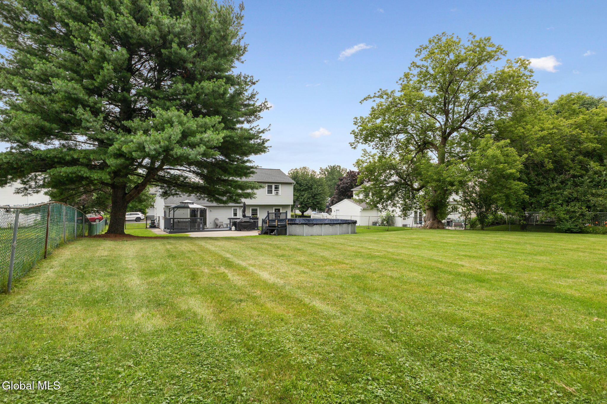 29 Meadowbrook Road Watervliet NY 12189
