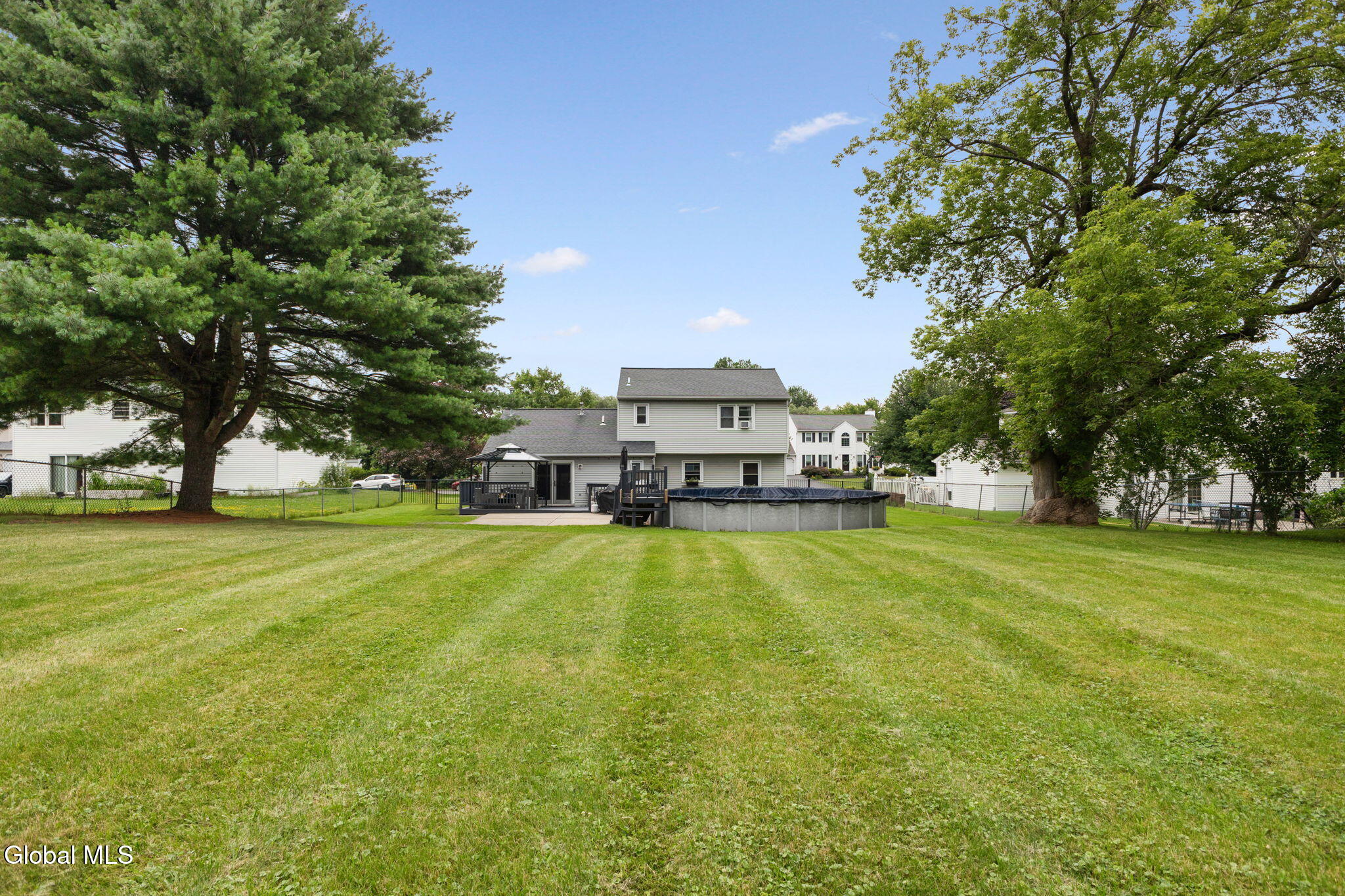 29 Meadowbrook Road Watervliet NY 12189