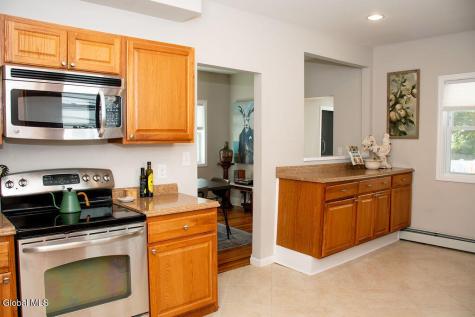 150 Clayton Road Schenectady NY 12304