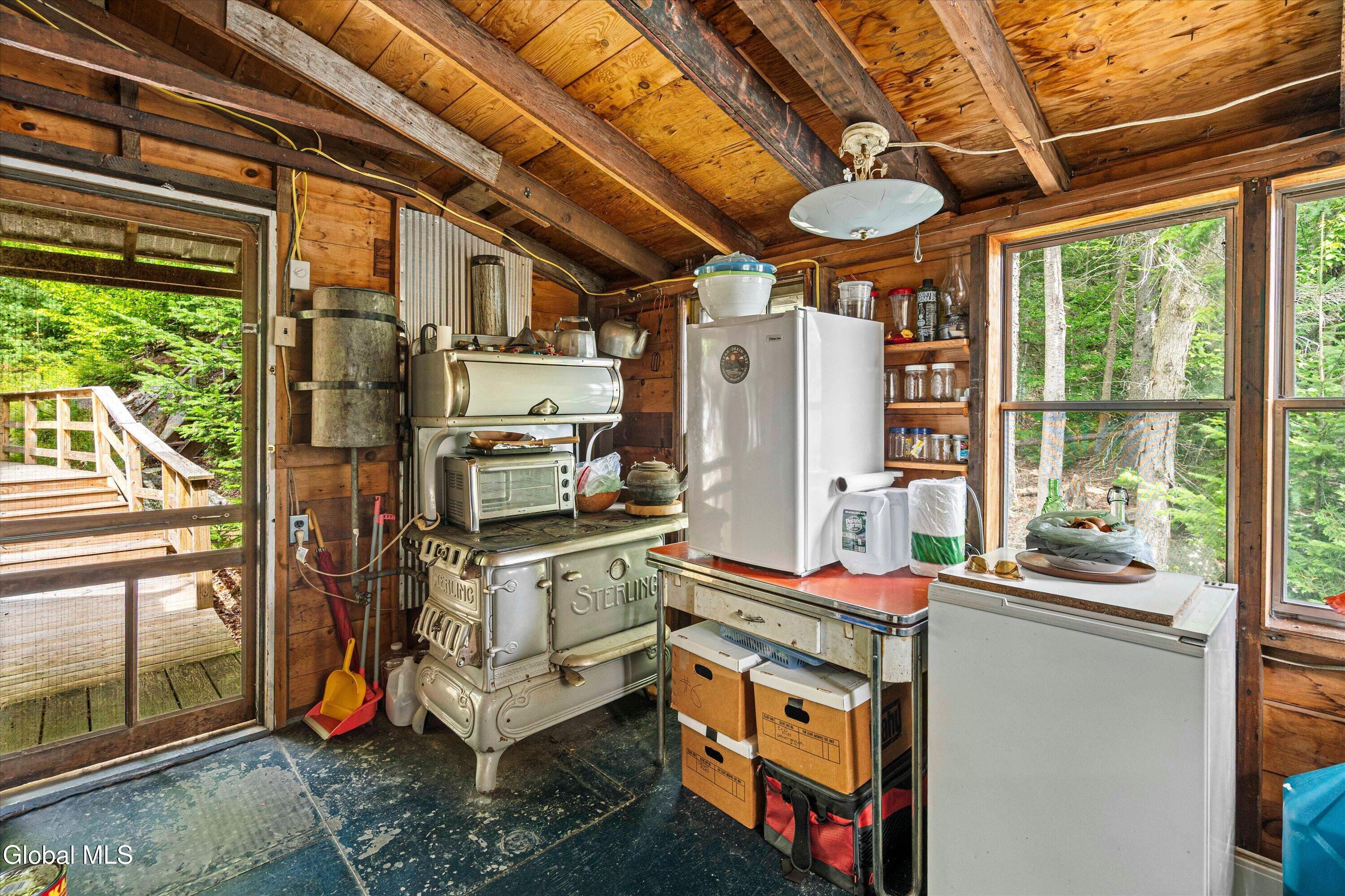18 High Ledge Lane Newcomb NY 12852