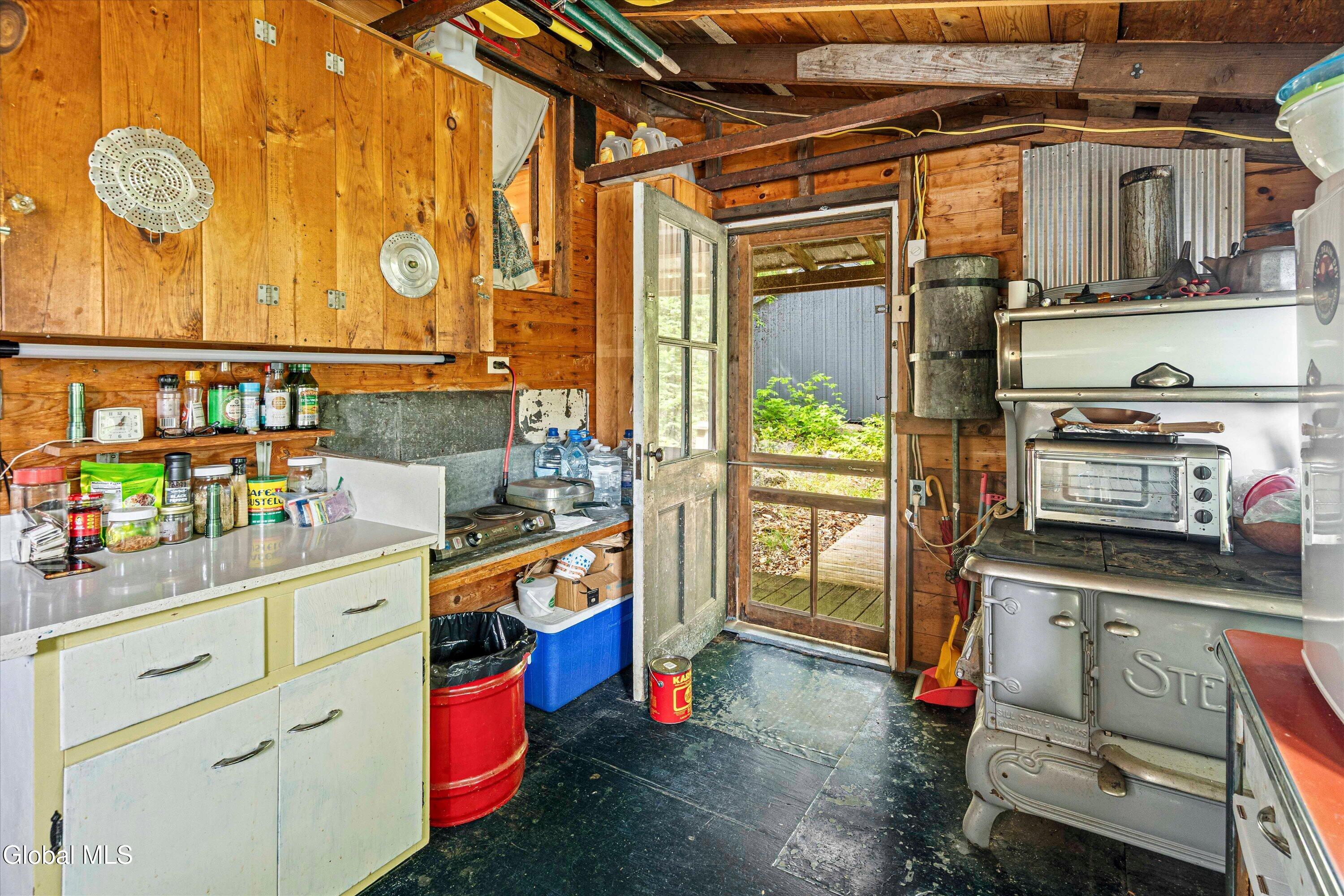 18 High Ledge Lane Newcomb NY 12852