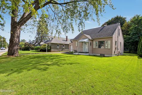 187 Mariaville Road Schenectady NY 12306