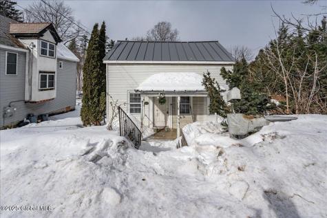 112 W High Street Ballston Spa NY 12020