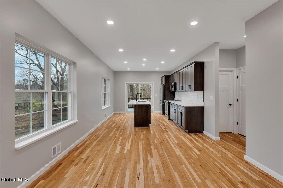 12 Livingston Avenue Schenectady NY 12302
