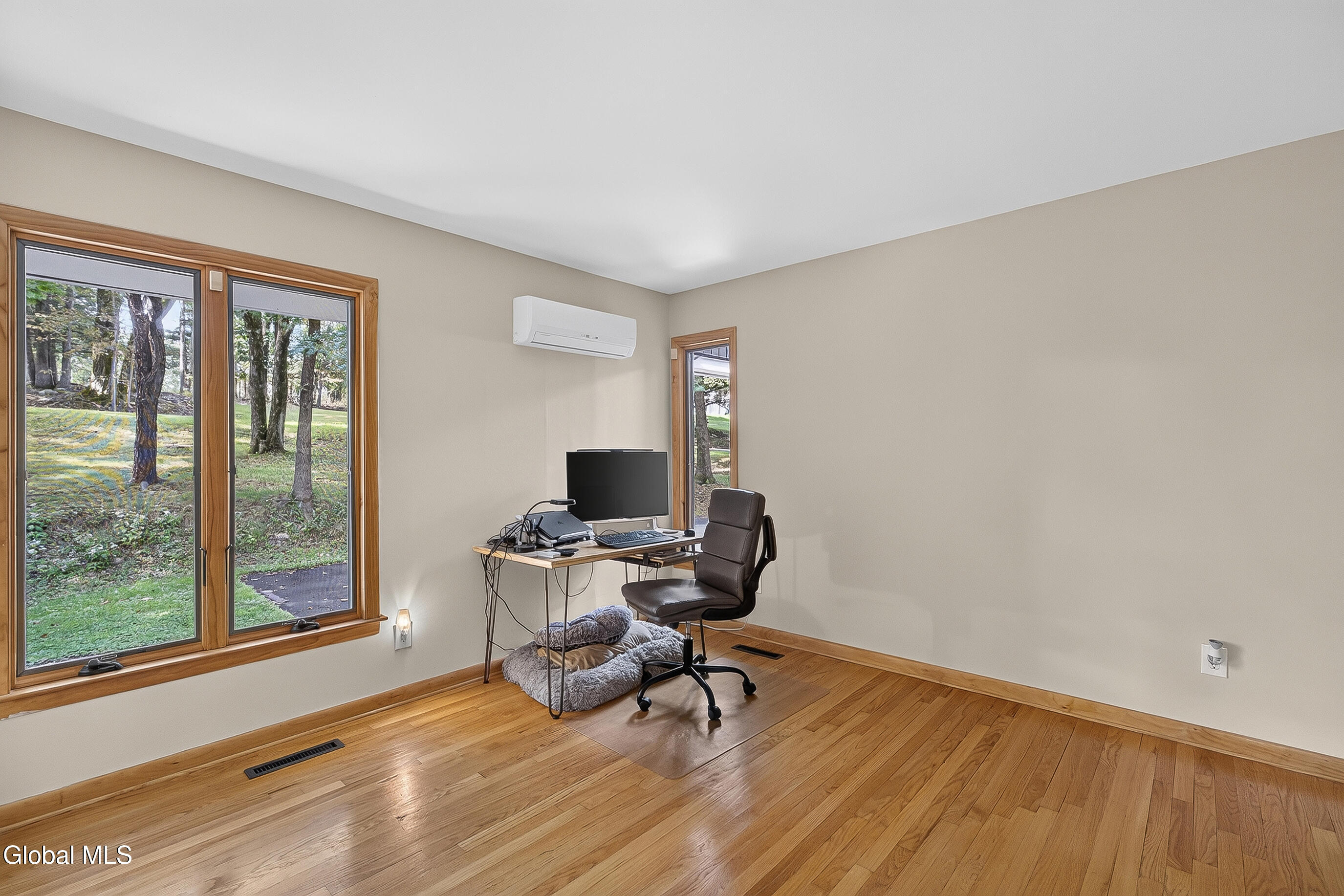 46 East Road Troy NY 12180
