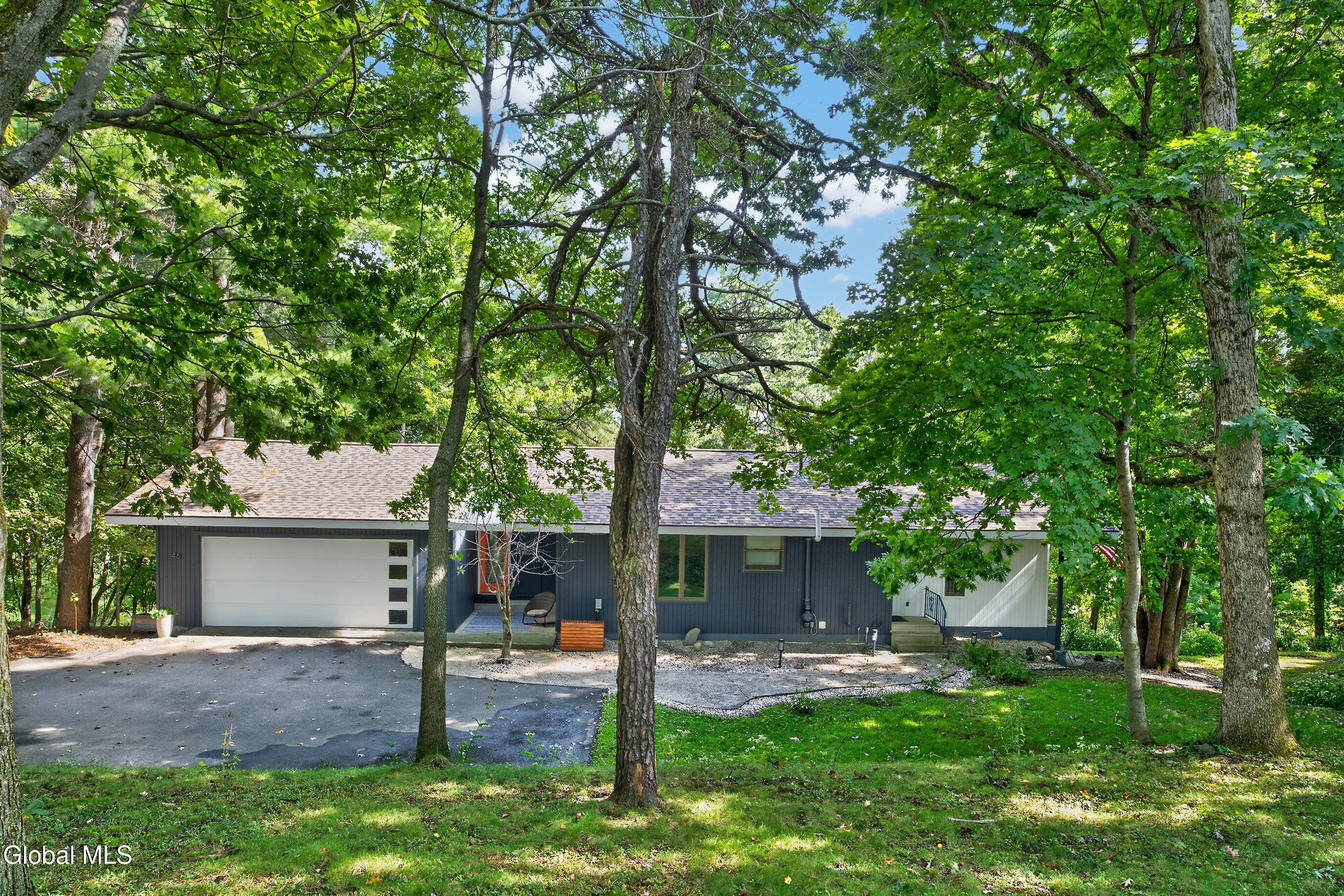 46 East Road Troy NY 12180