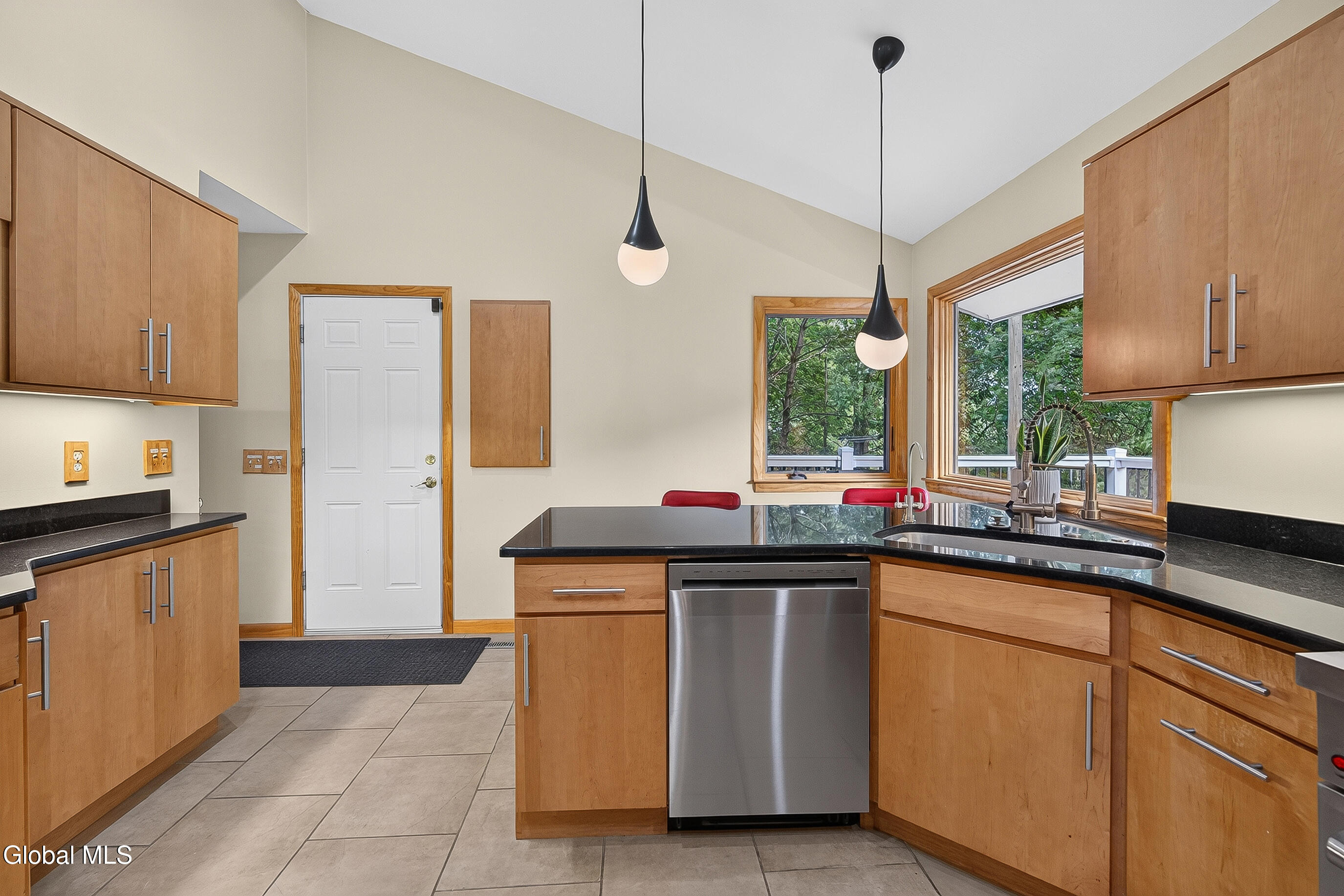 46 East Road Troy NY 12180