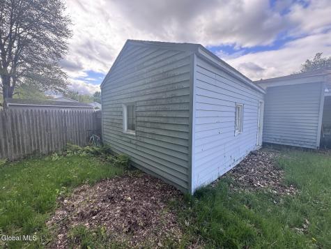 9 Mary Hadge Drive Colonie NY 12309