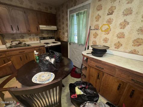9 Mary Hadge Drive Colonie NY 12309