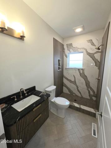 4 Faulkner Drive Waterford NY 12188