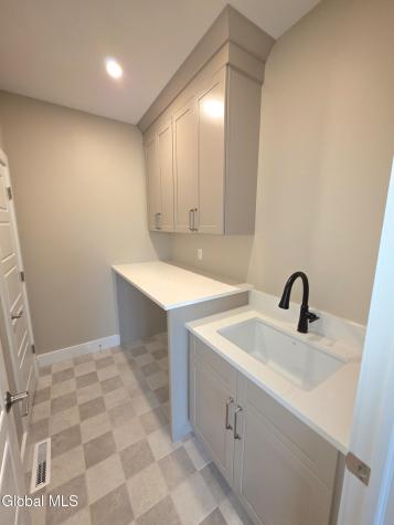 4 Faulkner Drive Waterford NY 12188