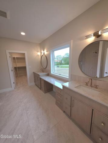 4 Faulkner Drive Waterford NY 12188