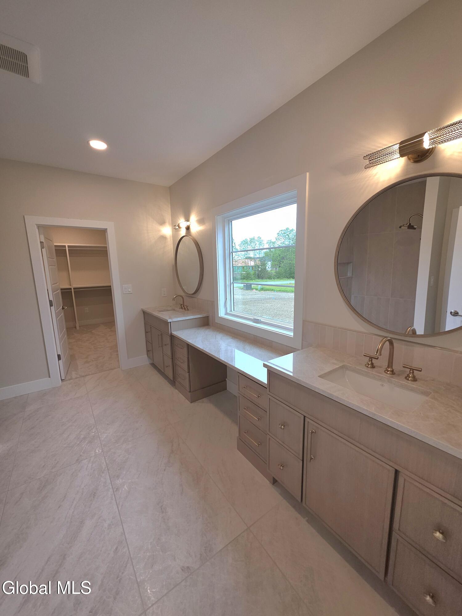 4 Faulkner Drive Waterford NY 12188