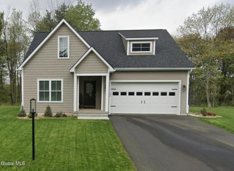 51 Nadia Boulevard Wynantskill NY 12198