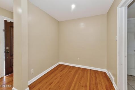 127 Park Avenue Schenectady NY 12304