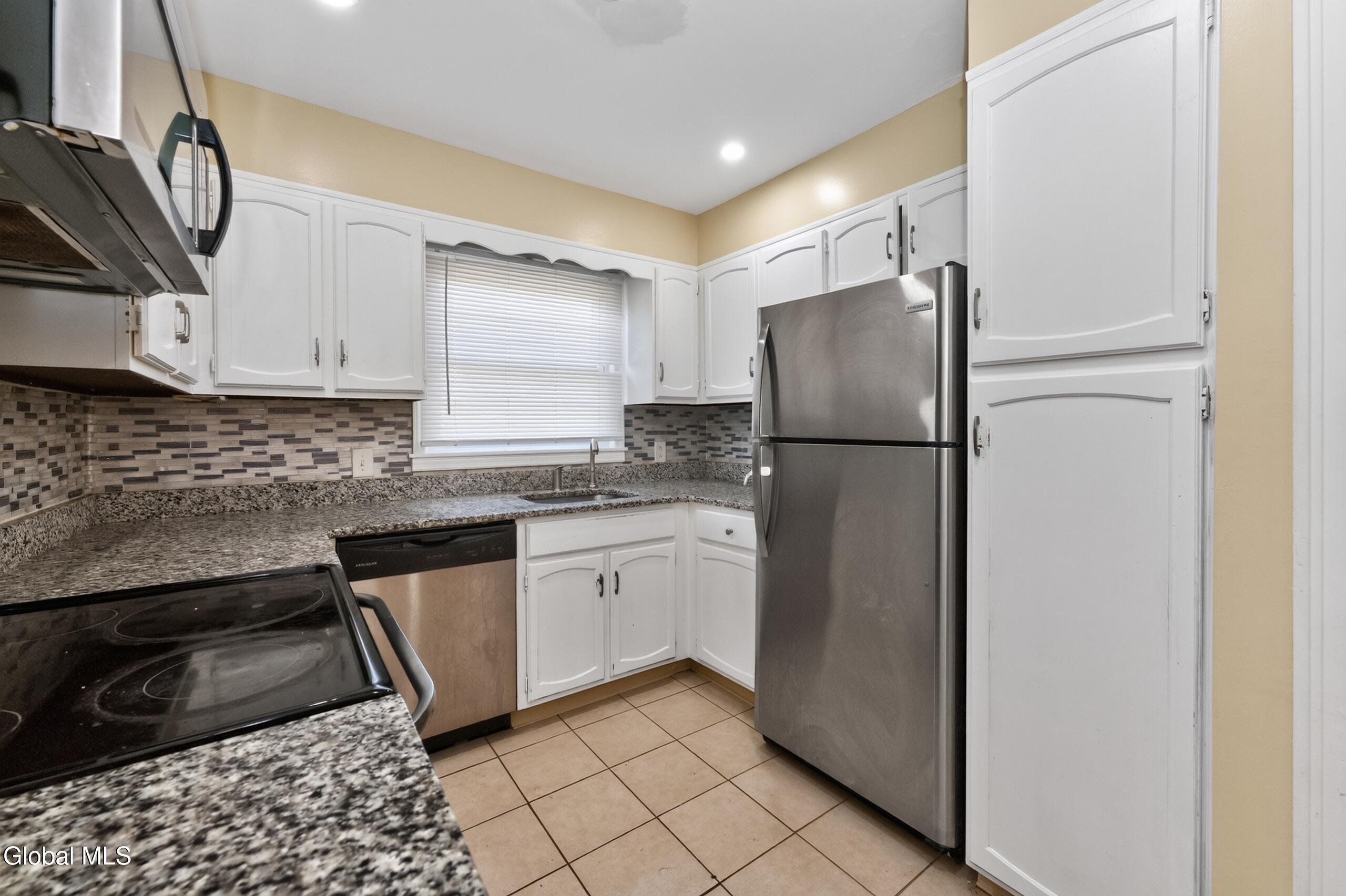 127 Park Avenue Schenectady NY 12304