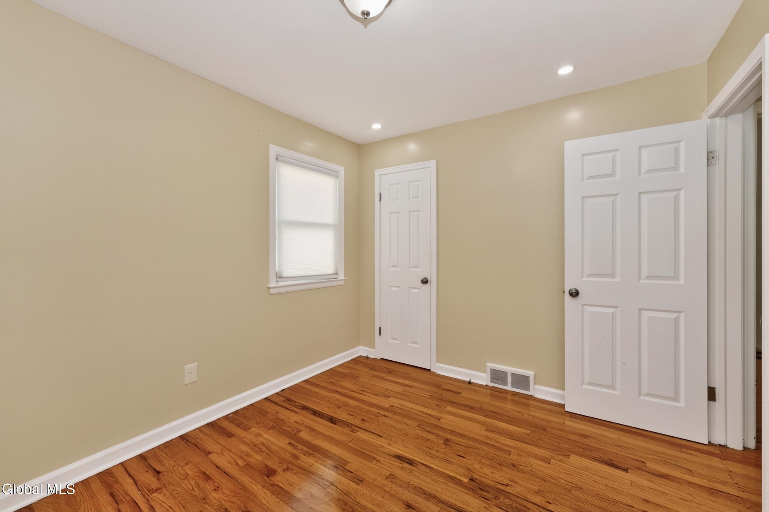 127 Park Avenue Schenectady NY 12304